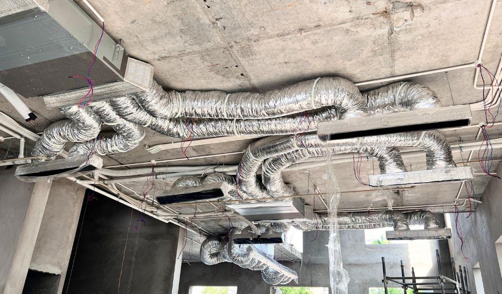 Thời điểm thi công cùng với trần thạch cao